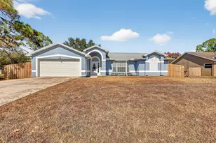 165 SW Eyerly Ave, Port Saint Lucie, FL 34983 - Photo 1