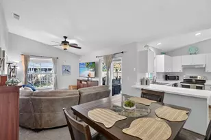 165 SW Eyerly Ave, Port Saint Lucie, FL 34983 - Photo 6