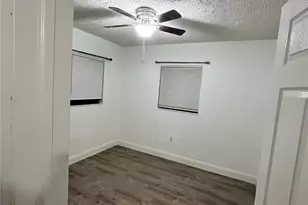 1440 NW 183rd St, Miami, FL 33169 - Photo 20