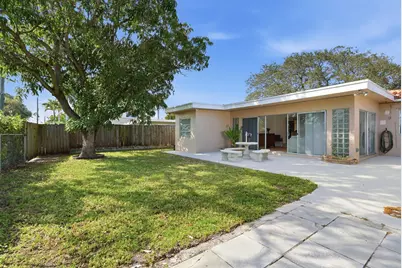 218 SE 3rd Terrace, Dania Beach, FL 33004 - Photo 24