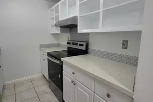 2949 Riverside Dr, Coral Springs, FL 33065 - Photo 6