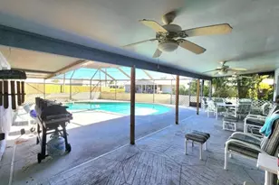 1985 SE Dupont St, Port Saint Lucie, FL 34952 - Photo 18