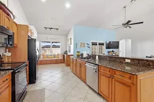 1209 SW Emerald Ave, Port Saint Lucie, FL 34953 - Photo 20