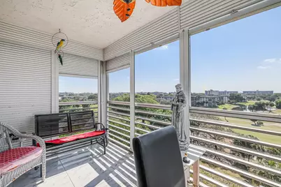 3520 Oaks Way #809, Pompano Beach, FL 33069 - Photo 16