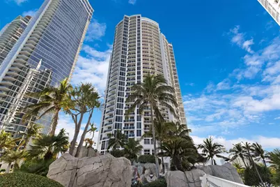 18001 Collins Avenue, Sunny Isles Beach, FL 33160 - Photo 76