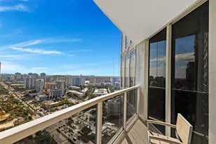 18001 Collins Ave, North Miami Beach, FL 33160 - Photo 4