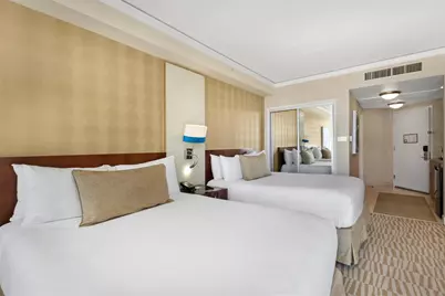 18001 Collins Avenue, Sunny Isles Beach, FL 33160 - Photo 38