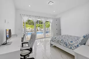 711 NE 6th St, Boca Raton, FL 33432 - Photo 44
