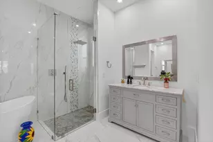 711 NE 6th St, Boca Raton, FL 33432 - Photo 42