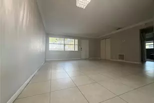 2110 NE 42nd Ct, Pompano Beach, FL 33064 - Photo 2