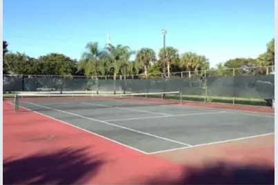 671 Cypress Lake Boulevard #D, Pompano Beach, FL 33064 - Photo 16