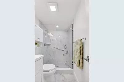 427 Pine Glen Lane #C2, Greenacres, FL 33463 - Photo 24