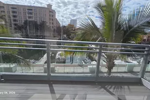 2950 NE 188th St, Miami, FL 33180 - Photo 18