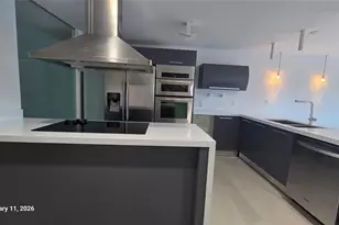 2950 NE 188th St, Miami, FL 33180 - Photo 6