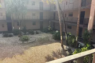 2840 Somerset Dr, Fort Lauderdale, FL 33311 - Photo 2