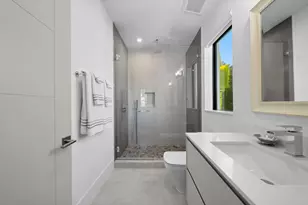 1111 SE 9th Ave, Fort Lauderdale, FL 33316 - Photo 56