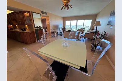 1200 Hibiscus Avenue #Ph 3, Pompano Beach, FL 33062 - Photo 20