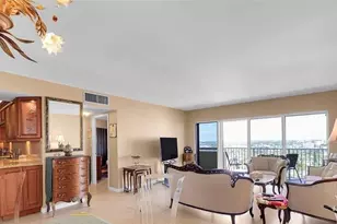 1200 Hibiscus Ave, Pompano Beach, FL 33062 - Photo 16