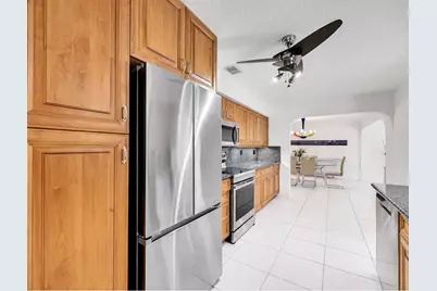 3044 NE 15th Terrace, Oakland Park, FL 33334 - Photo 14
