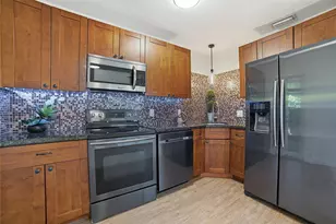 2000 NE 18th St, Fort Lauderdale, FL 33305 - Photo 58