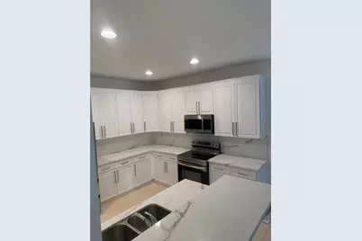 1288 Camellia Circle, Weston, FL 33326 - Photo 4