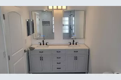 2121 S Ocean Boulevard #604, Hillsboro Beach, FL 33062 - Photo 6