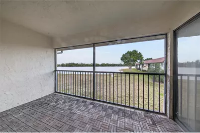 204 Lincoln Court #204, Deerfield Beach, FL 33442 - Photo 2