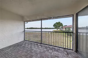 204 Lincoln Ct, Deerfield Beach, FL 33442 - Photo 2