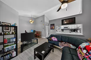 204 Lincoln Ct, Deerfield Beach, FL 33442 - Photo 10