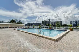 3000 S Ocean Dr, Hollywood, FL 33019 - Photo 6