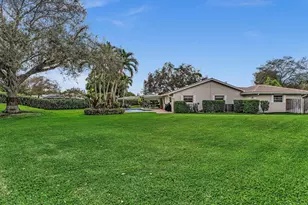 8140 NW 13th Pl, Coral Springs, FL 33071 - Photo 2