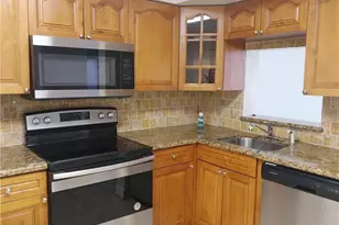 705 NW 91st Terrace, Plantation, FL 33324 - Photo 4