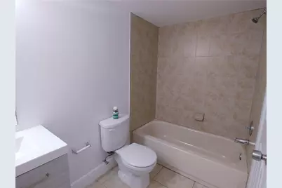 705 NW 91st Terrace, Plantation, FL 33324 - Photo 8