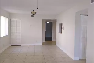 705 NW 91st Terrace, Plantation, FL 33324 - Photo 8