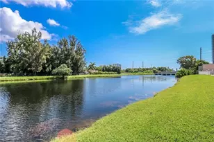 16465 NE 22nd Ave, North Miami Beach, FL 33160 - Photo 10