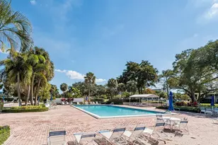 575 Oaks Ln, Pompano Beach, FL 33069 - Photo 38