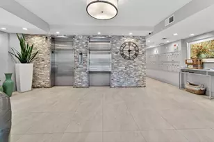 575 Oaks Ln, Pompano Beach, FL 33069 - Photo 30