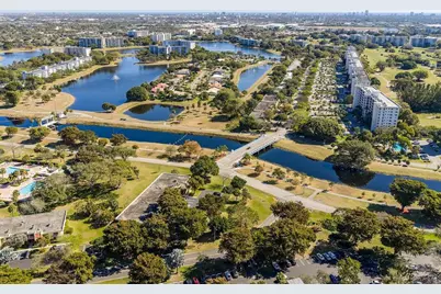 575 Oaks Lane #1002, Pompano Beach, FL 33069 - Photo 46
