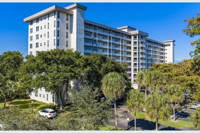 575 Oaks Lane #1002, Pompano Beach, FL 33069 - Photo 36