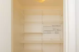 600 NE 25th St, Miami, FL 33137 - Photo 6