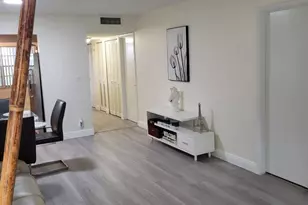 8305 NW 61st St, Tamarac, FL 33321 - Photo 16