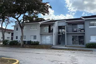 1153 Lake Victoria Dr, West Palm Beach, FL 33411 - Photo 10