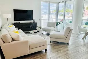 111 SE 8th Ave, Fort Lauderdale, FL 33301 - Photo 8