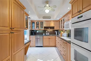 3850 Galt Ocean Dr, Fort Lauderdale, FL 33308 - Photo 10