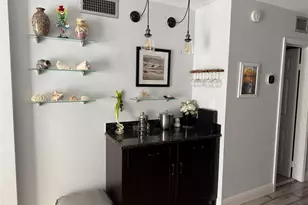 1161 Hillsboro Mile, Pompano Beach, FL 33062 - Photo 18