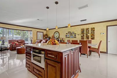 1017 NE 4th Street, Hallandale Beach, FL 33009 - Photo 22
