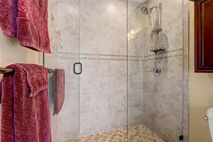 1017 NE 4th St, Hallandale Beach, FL 33009 - Photo 48