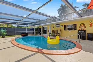 1017 NE 4th St, Hallandale Beach, FL 33009 - Photo 28