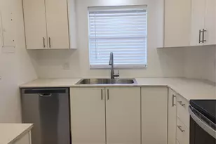 700 SE 6th Ave, Deerfield Beach, FL 33441 - Photo 2