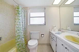 3200 N Palm Aire Dr, Pompano Beach, FL 33069 - Photo 14